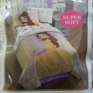 Twin/Full Beauty and the Beast Comforter